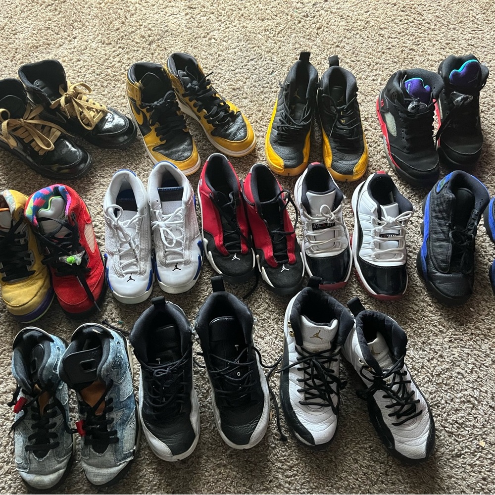 Kids Jordans sizes 4y-4.5y